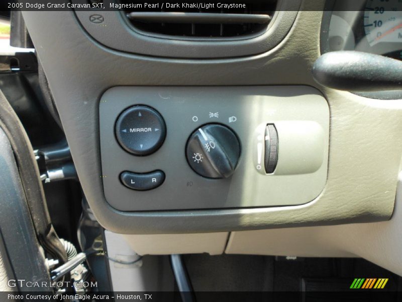 Magnesium Pearl / Dark Khaki/Light Graystone 2005 Dodge Grand Caravan SXT