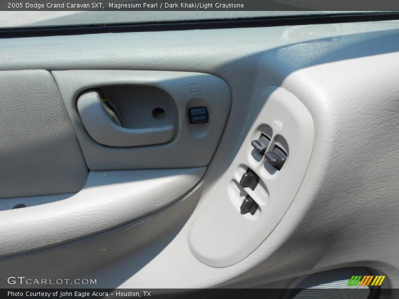 Magnesium Pearl / Dark Khaki/Light Graystone 2005 Dodge Grand Caravan SXT