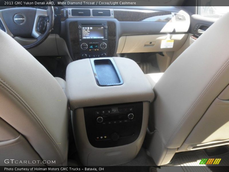 White Diamond Tricoat / Cocoa/Light Cashmere 2013 GMC Yukon Denali AWD