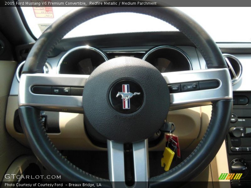  2005 Mustang V6 Premium Convertible Steering Wheel