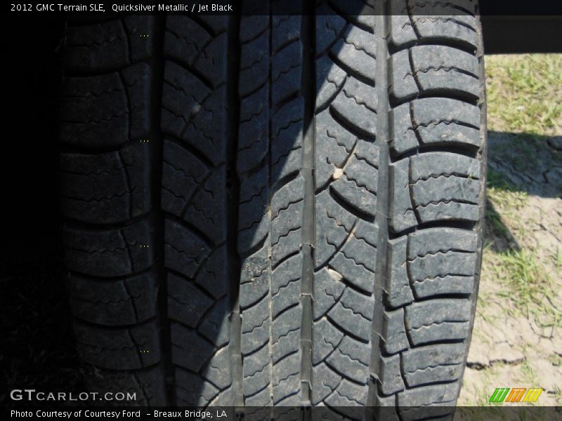 Quicksilver Metallic / Jet Black 2012 GMC Terrain SLE