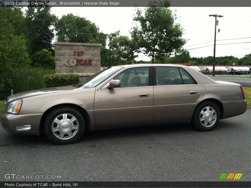 Bronzemist / Neutral Shale Beige 2003 Cadillac DeVille Sedan