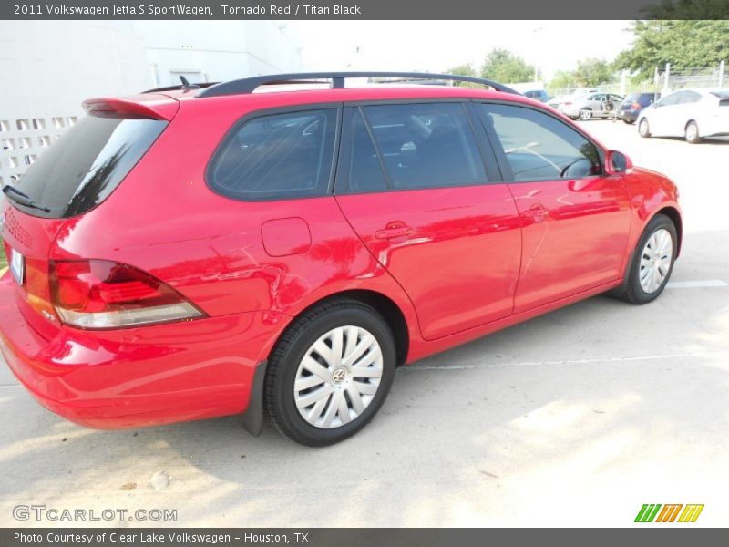 Tornado Red / Titan Black 2011 Volkswagen Jetta S SportWagen