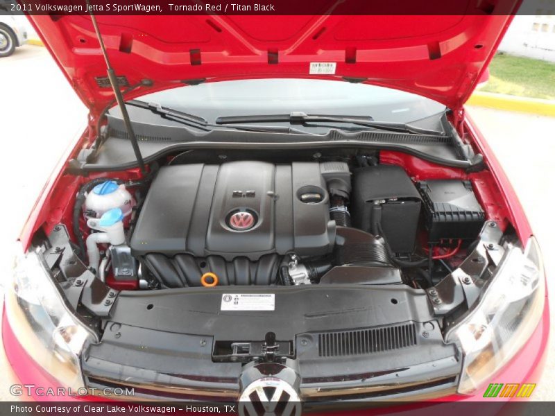  2011 Jetta S SportWagen Engine - 2.5 Liter DOHC 20-Valve 5 Cylinder
