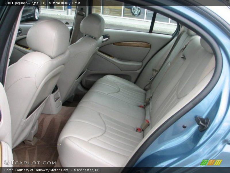 Mistral Blue / Dove 2001 Jaguar S-Type 3.0