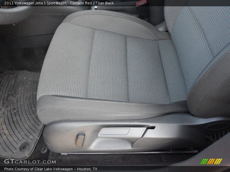 Front Seat of 2011 Jetta S SportWagen