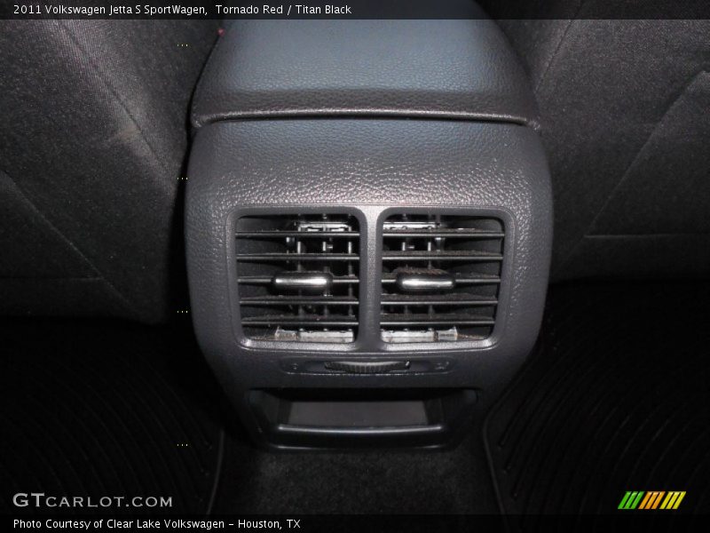 Tornado Red / Titan Black 2011 Volkswagen Jetta S SportWagen