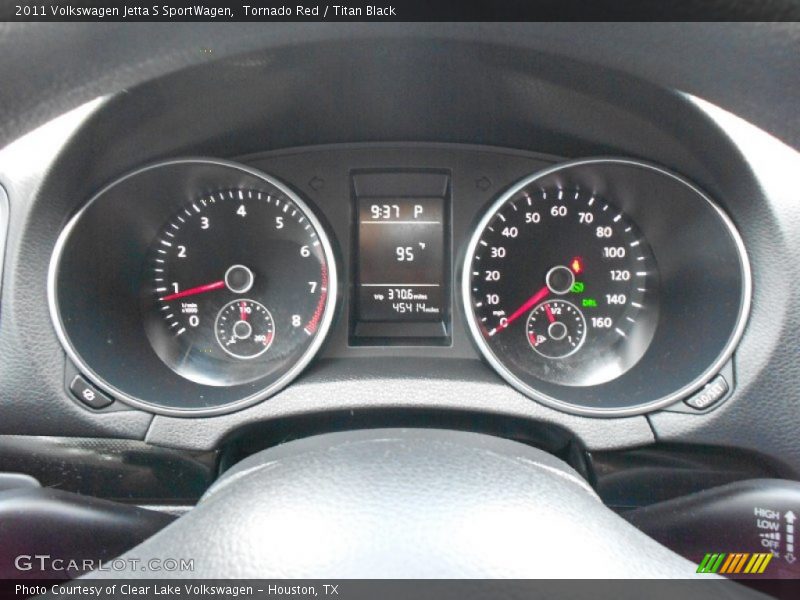  2011 Jetta S SportWagen S SportWagen Gauges