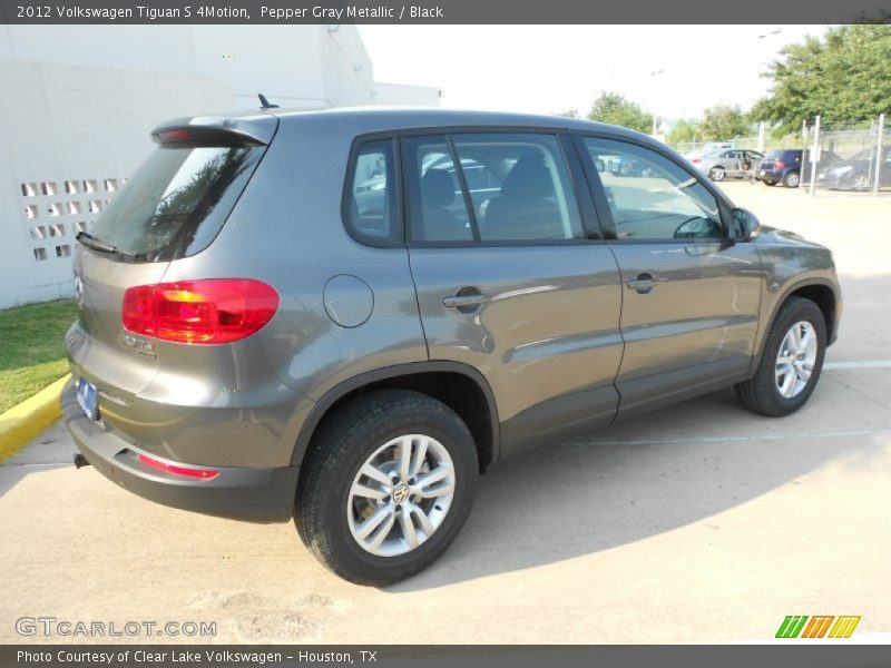 Pepper Gray Metallic / Black 2012 Volkswagen Tiguan S 4Motion