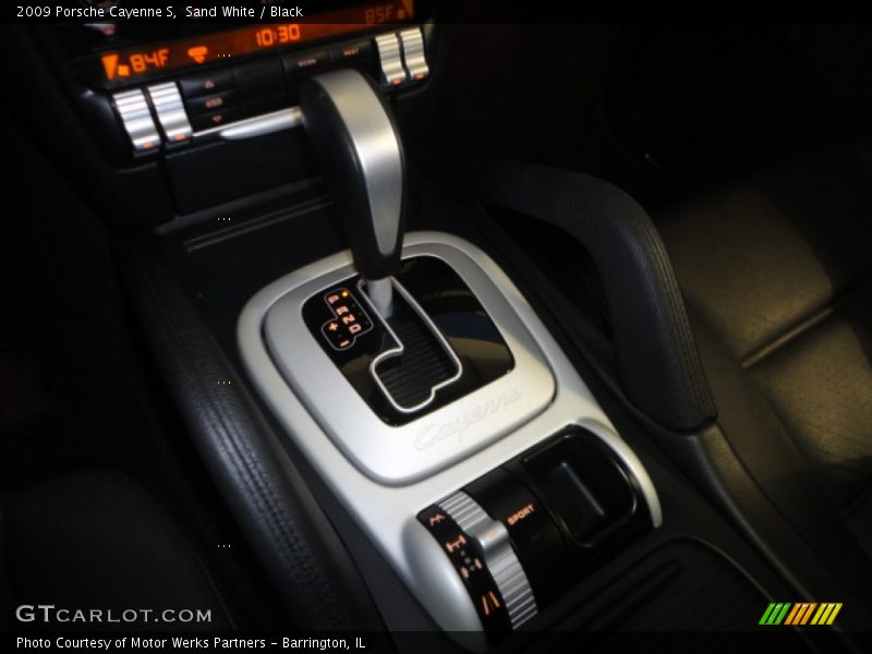 Sand White / Black 2009 Porsche Cayenne S