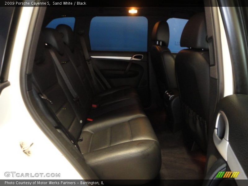 Sand White / Black 2009 Porsche Cayenne S