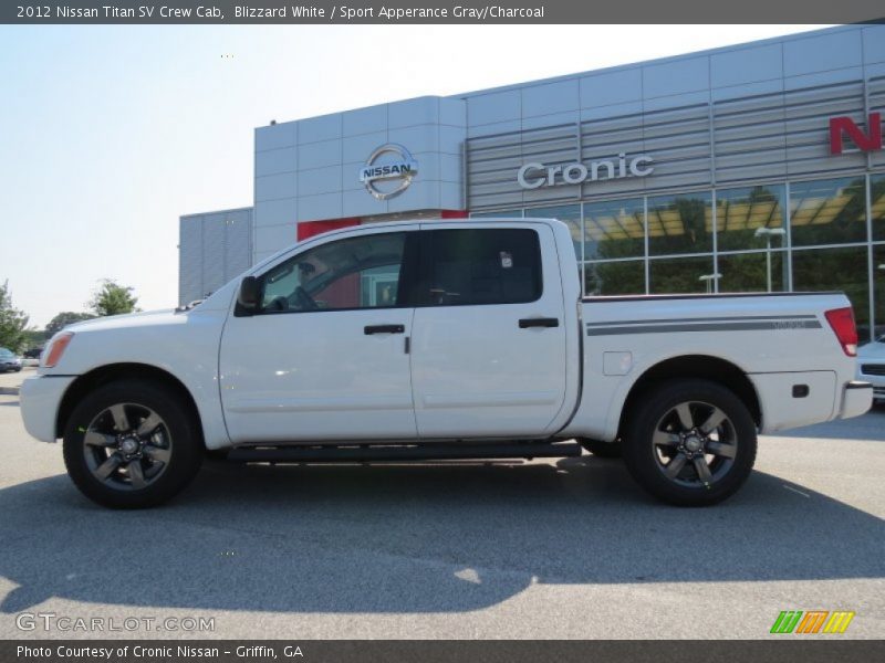 Blizzard White / Sport Apperance Gray/Charcoal 2012 Nissan Titan SV Crew Cab
