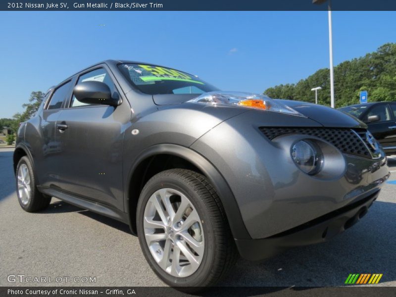 Gun Metallic / Black/Silver Trim 2012 Nissan Juke SV