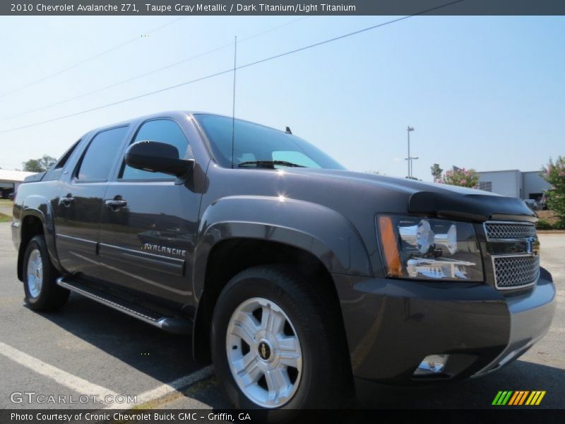 Taupe Gray Metallic / Dark Titanium/Light Titanium 2010 Chevrolet Avalanche Z71