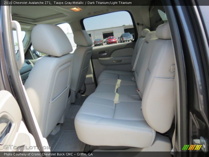 Taupe Gray Metallic / Dark Titanium/Light Titanium 2010 Chevrolet Avalanche Z71