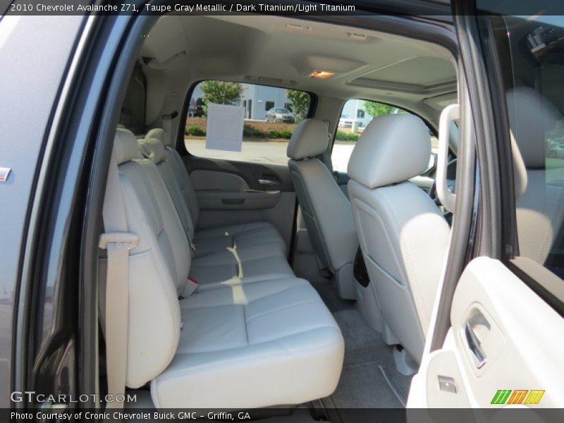 Taupe Gray Metallic / Dark Titanium/Light Titanium 2010 Chevrolet Avalanche Z71