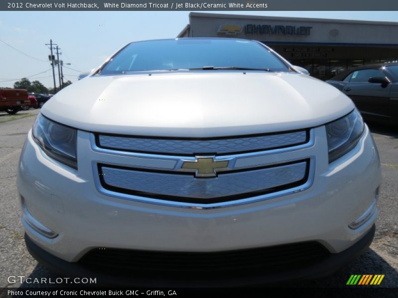 White Diamond Tricoat / Jet Black/Ceramic White Accents 2012 Chevrolet Volt Hatchback