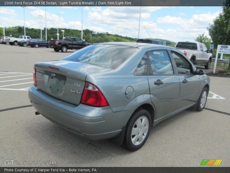 Light Tundra Metallic / Dark Flint/Light Flint 2006 Ford Focus ZX4 SE Sedan