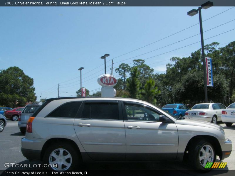 Linen Gold Metallic Pearl / Light Taupe 2005 Chrysler Pacifica Touring