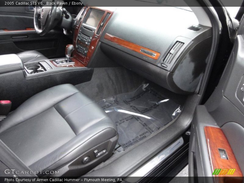 Black Raven / Ebony 2005 Cadillac STS V6