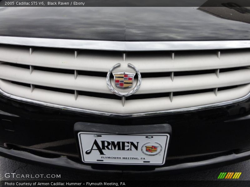 Black Raven / Ebony 2005 Cadillac STS V6
