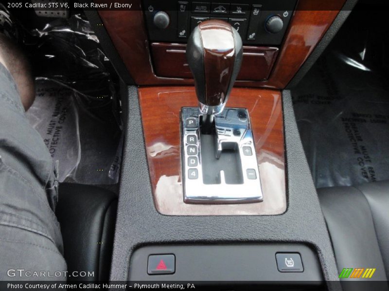 Black Raven / Ebony 2005 Cadillac STS V6