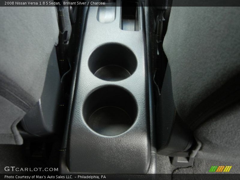 Brilliant Silver / Charcoal 2008 Nissan Versa 1.8 S Sedan