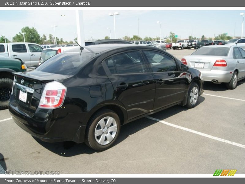 Super Black / Charcoal 2011 Nissan Sentra 2.0