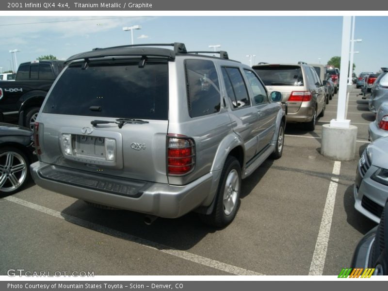 Titanium Metallic / Graphite 2001 Infiniti QX4 4x4