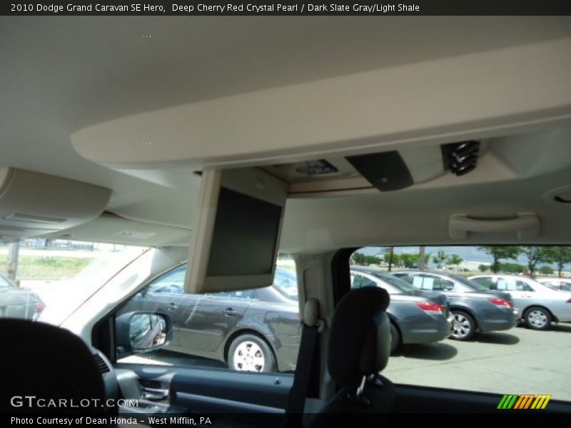 Deep Cherry Red Crystal Pearl / Dark Slate Gray/Light Shale 2010 Dodge Grand Caravan SE Hero