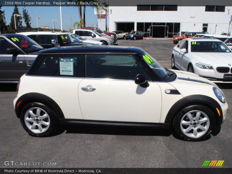Pepper White / Black/Grey 2009 Mini Cooper Hardtop