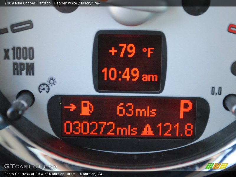 Pepper White / Black/Grey 2009 Mini Cooper Hardtop