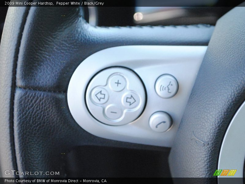 Pepper White / Black/Grey 2009 Mini Cooper Hardtop