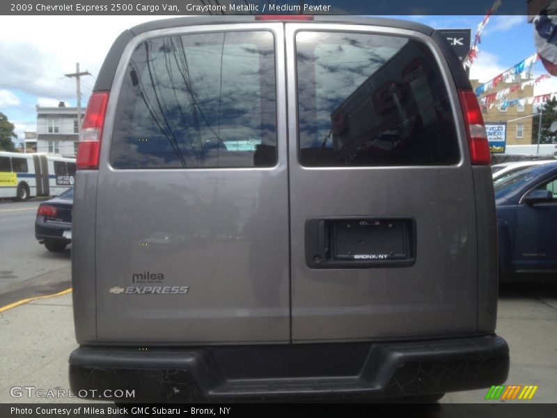 Graystone Metallic / Medium Pewter 2009 Chevrolet Express 2500 Cargo Van