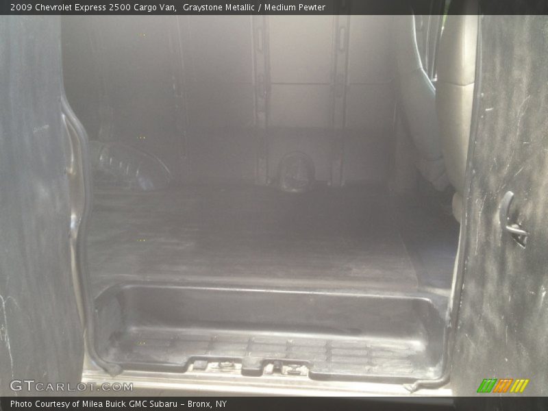 Graystone Metallic / Medium Pewter 2009 Chevrolet Express 2500 Cargo Van