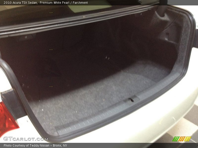 Premium White Pearl / Parchment 2010 Acura TSX Sedan