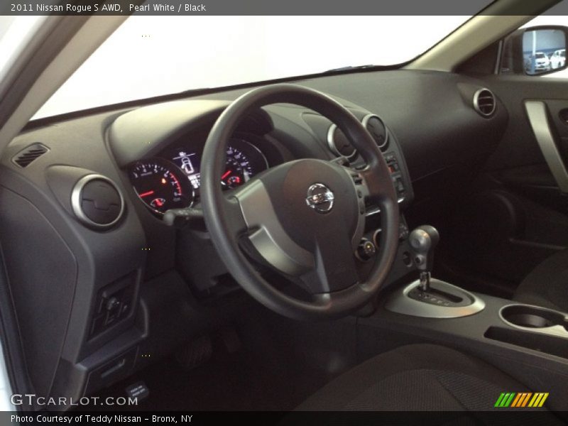 Pearl White / Black 2011 Nissan Rogue S AWD
