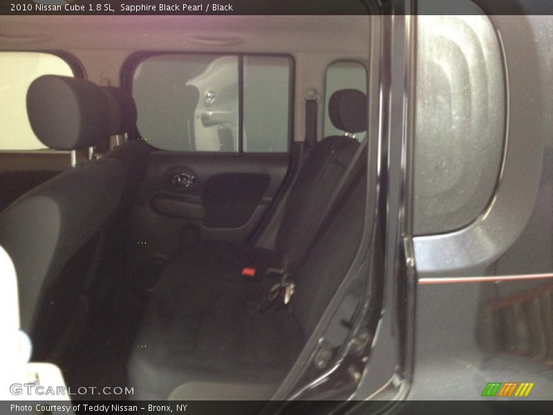 Sapphire Black Pearl / Black 2010 Nissan Cube 1.8 SL