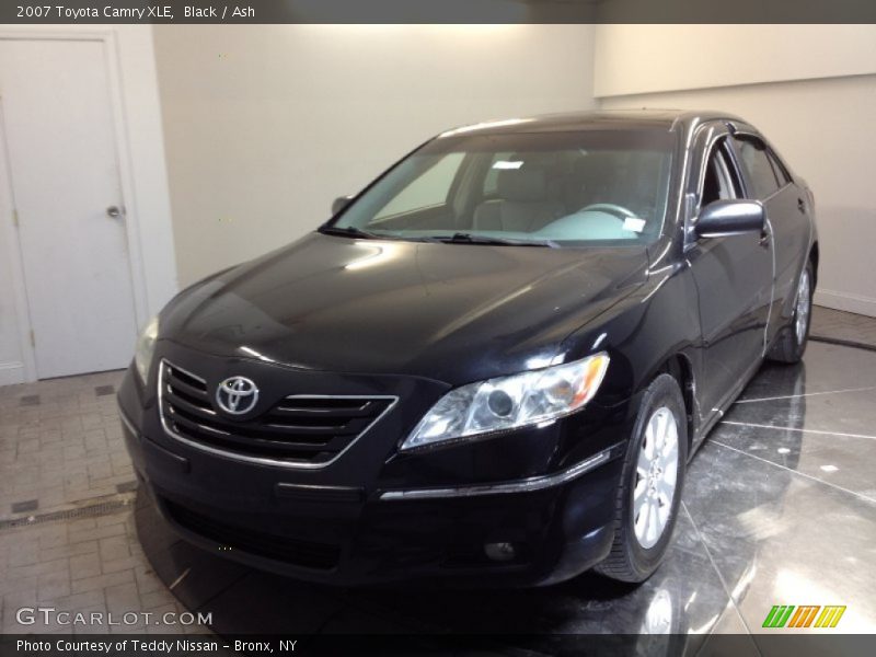 Black / Ash 2007 Toyota Camry XLE