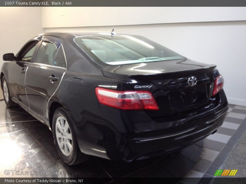 Black / Ash 2007 Toyota Camry XLE