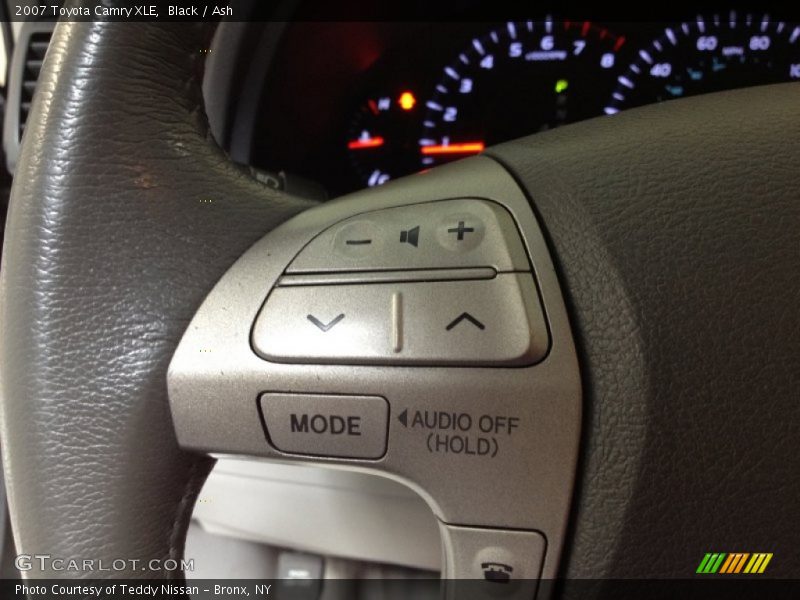 Black / Ash 2007 Toyota Camry XLE