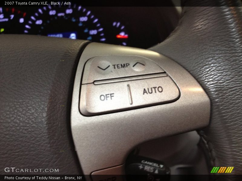Black / Ash 2007 Toyota Camry XLE