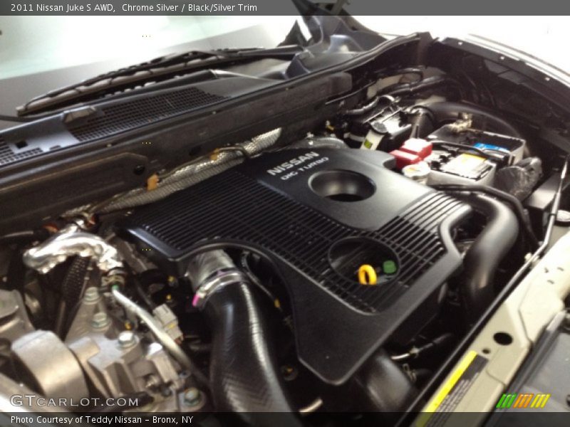 Chrome Silver / Black/Silver Trim 2011 Nissan Juke S AWD