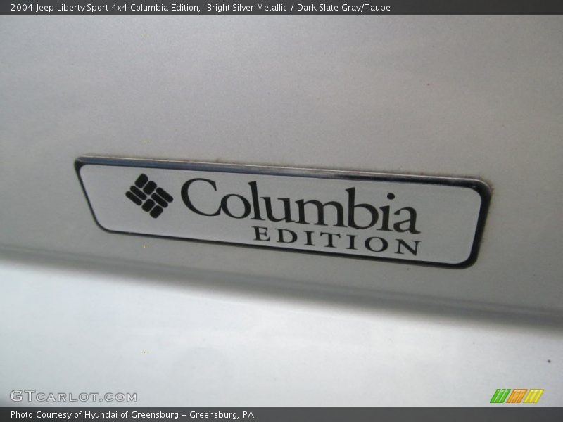 Bright Silver Metallic / Dark Slate Gray/Taupe 2004 Jeep Liberty Sport 4x4 Columbia Edition