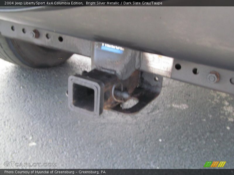 Bright Silver Metallic / Dark Slate Gray/Taupe 2004 Jeep Liberty Sport 4x4 Columbia Edition