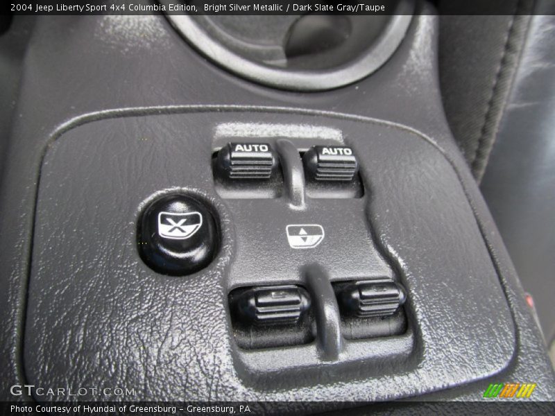 Bright Silver Metallic / Dark Slate Gray/Taupe 2004 Jeep Liberty Sport 4x4 Columbia Edition