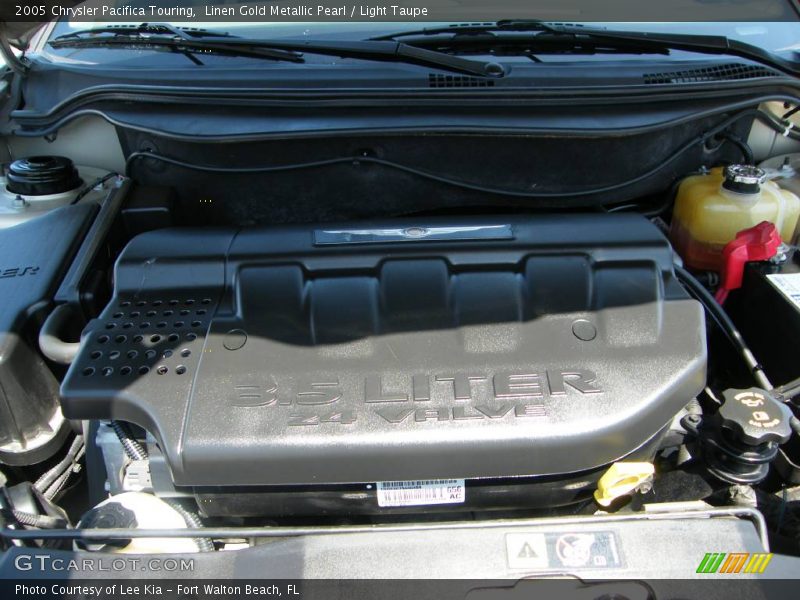 Linen Gold Metallic Pearl / Light Taupe 2005 Chrysler Pacifica Touring