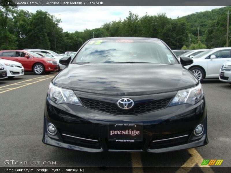 Attitude Black Metallic / Black/Ash 2012 Toyota Camry SE