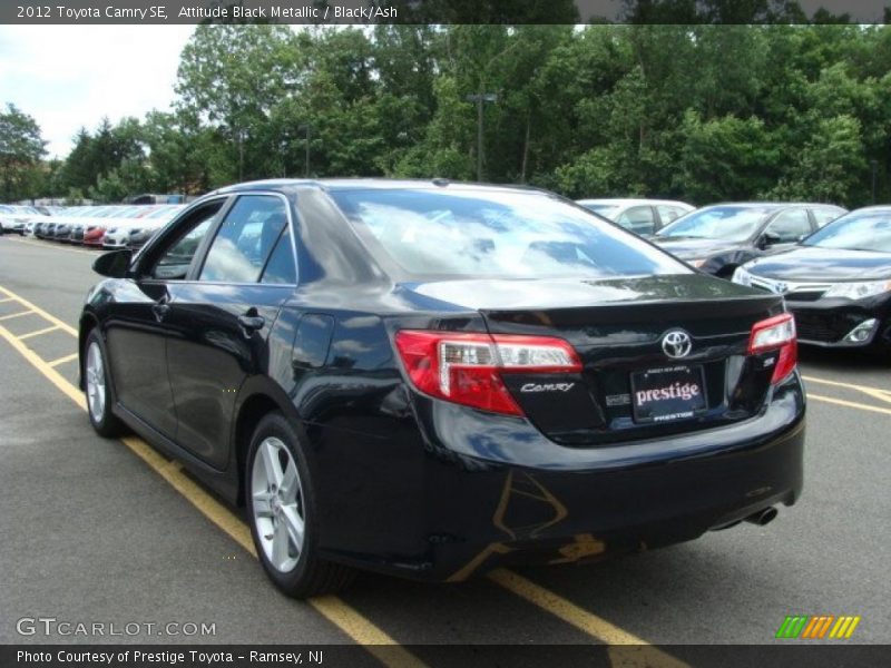 Attitude Black Metallic / Black/Ash 2012 Toyota Camry SE