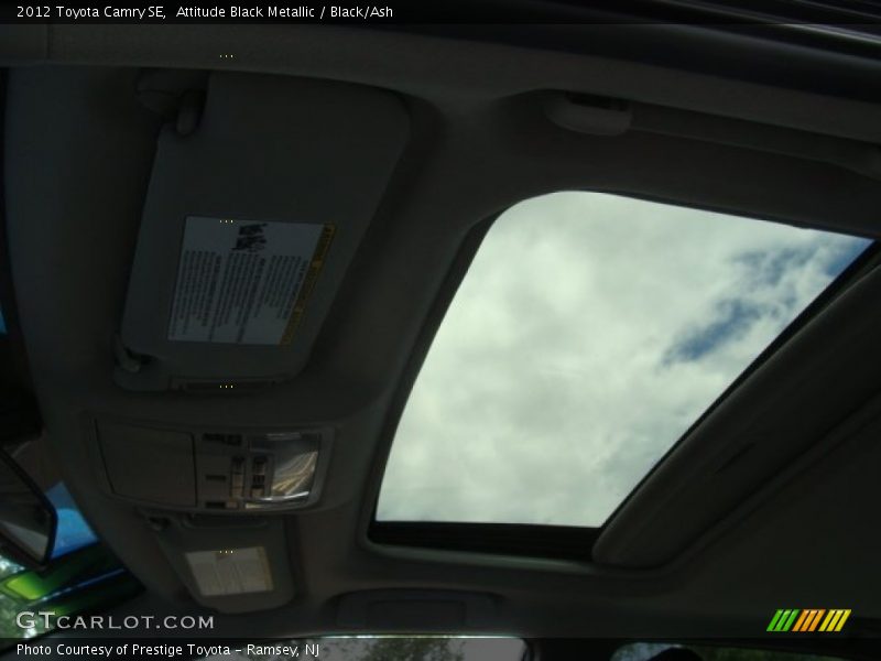 Attitude Black Metallic / Black/Ash 2012 Toyota Camry SE